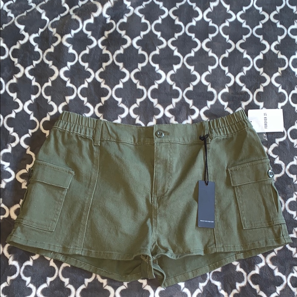 Forever 21 Olive Green Women's Shorts